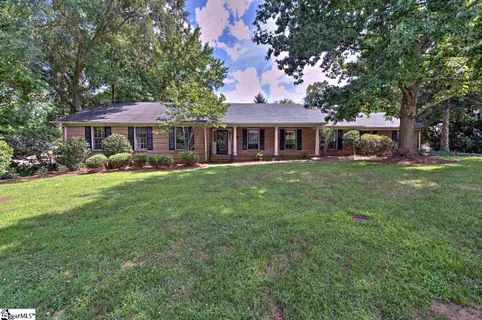 322 Hillsborough Drive sold home in Foxcroft, Greenville, SC