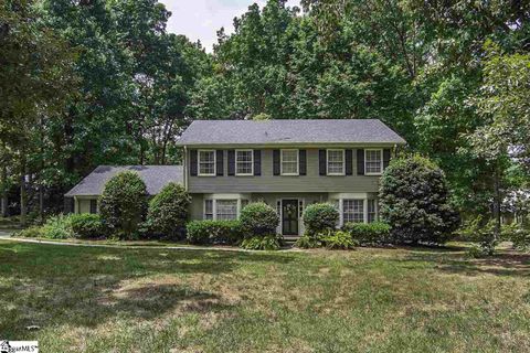 2 Heatherbrook Road sold home in Foxcroft, Greenville, SC