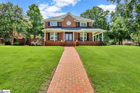 102 Sanderling Drive