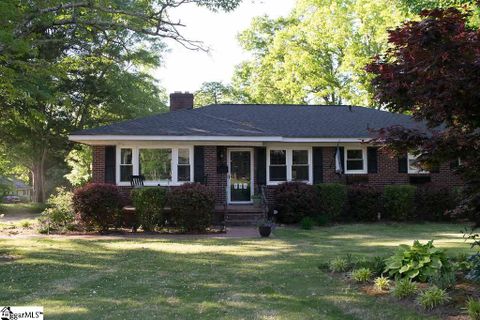203 N Pliney Circle