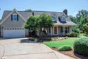 207 Yellow Poplar Court sold home in Simpsonville, SC
