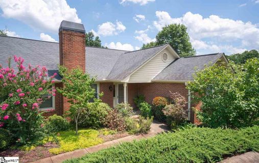 131 Fairoaks Drive