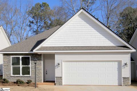 207 Magnolia Lane sold home in Magnolia Pointe, Pendleton, SC