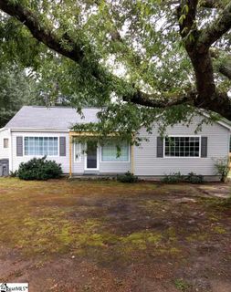 22 Flora Avenue