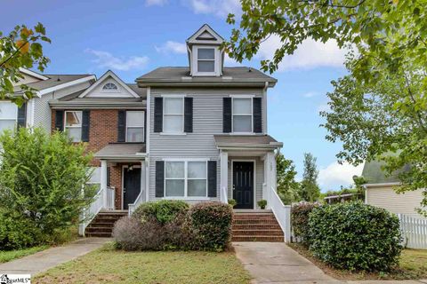 107 Aisha Street