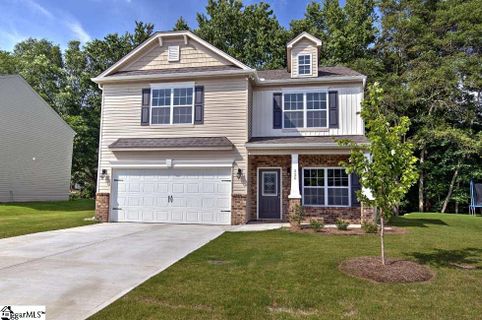 207 Addlestone Circle sold home in Gulliver Oaks, Fountain Inn, SC
