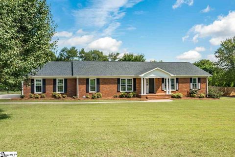 17 Cape Charles Drive sold home in Pelham Estates, Greenville, SC