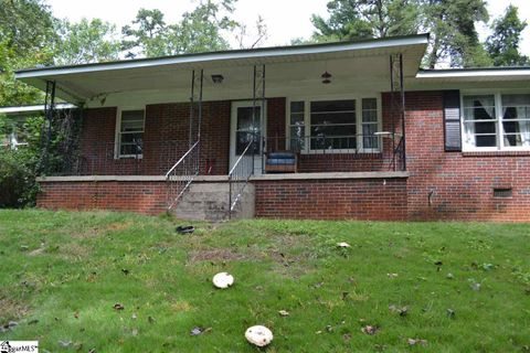 203 Autumn Drive