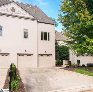 208 Castellan Drive