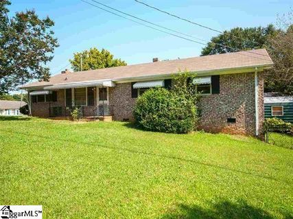 2 Daisy Drive