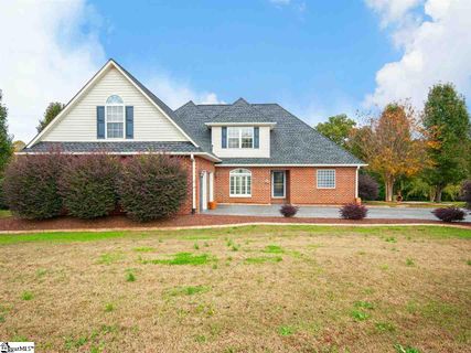 816 Shadow Creek Drive sold home in Bridle Ridge, Inman, SC