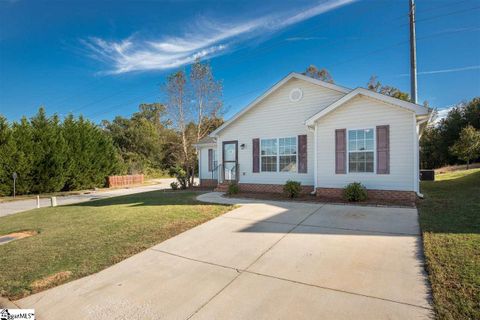 401 Juniper Leaf Way