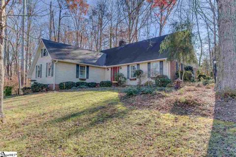 302 Club Road sold home in Grandview Hgts, Travelers Rest, SC