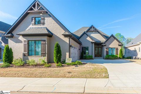 306 Tanoak Court