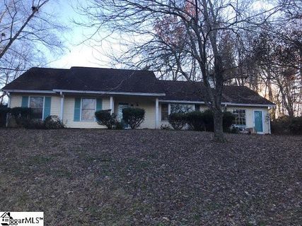 124 Manchester Drive