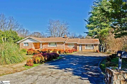 115 Fairlane Drive