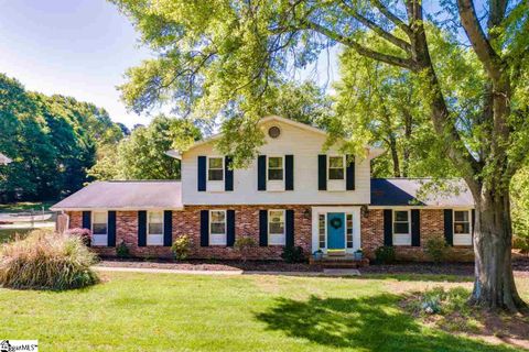 211 Evening Way