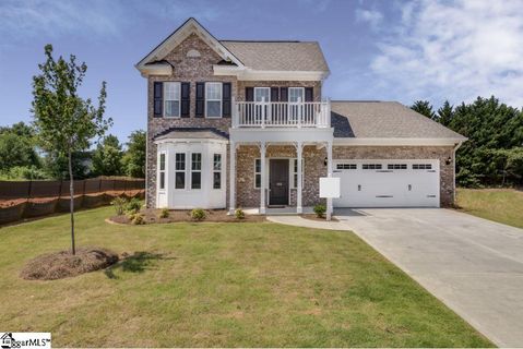 103 Easton Meadow Way
