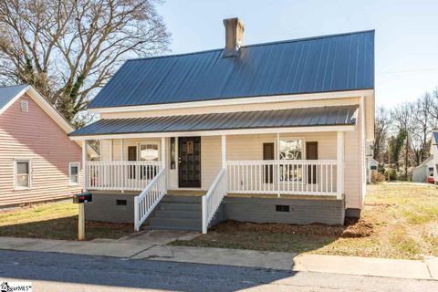 109 3Rd Street sold home in Woodside Mill, Fountain Inn, SC