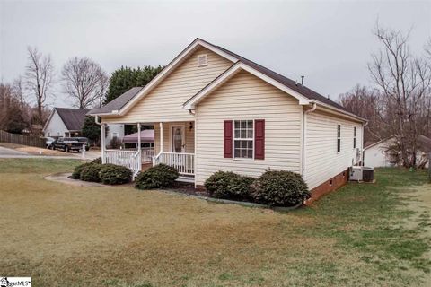 102 Chedfrey Lar Drive