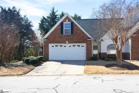 32 Kennebec Lane