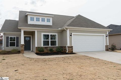 712 Maple Hollow Drive