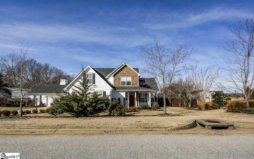 55 Rustcraft Drive