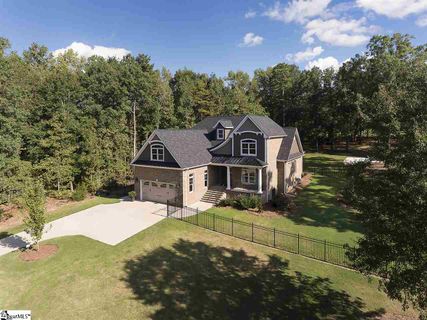 112 Greybridge Road