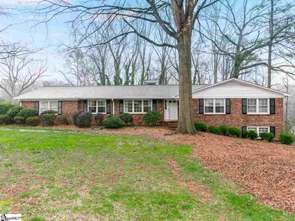 292 Lake Forest Drive sold home in Lake Forest Hill, Spartanburg, SC