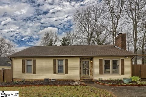 205 Timber Lane sold home in Hollyvale, Greenville, SC