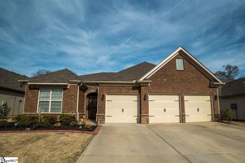 273 Evansdale Way