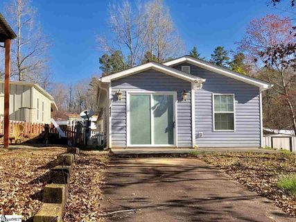 437 Newbury Circle sold home in Foxwood Hill, Westminster, SC