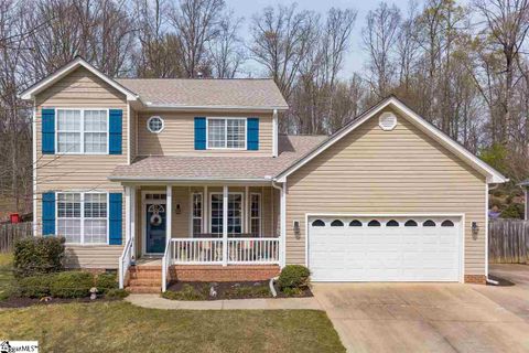 104 Glades Court sold home in Rockcrest Woods, Taylors, SC