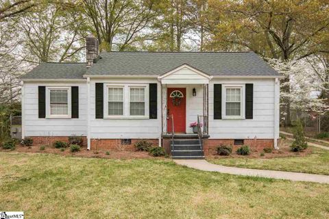 109 Carolina Avenue