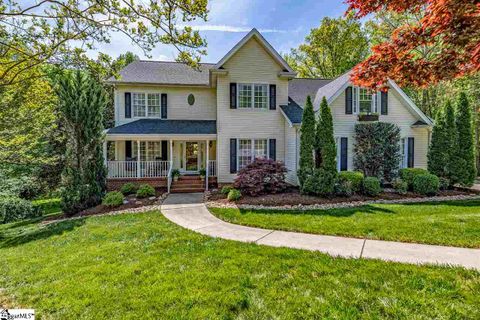 236 E Thistle Lane