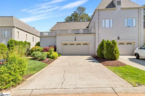 88 Castellan Drive