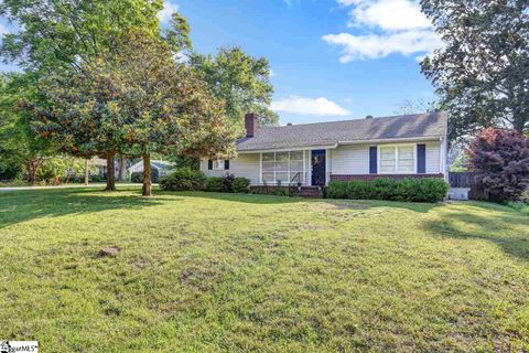3 N Garden Circle