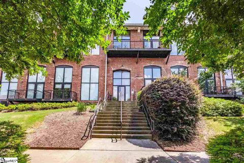 300 South Street Unit 233