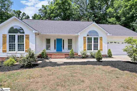 511 Two Gait Lane