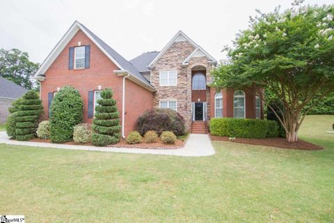 4 Little Pond Drive