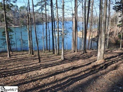 Sue Craig Road Lots 3 & 8 sold home in The Sanctuary At Keowee, Six Mile, SC