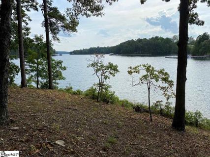 Sue Craig Road Lot 4 sold home in The Sanctuary At Keowee, Six Mile, SC