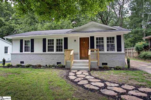 101 Vintage Avenue