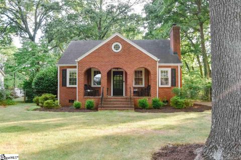 104 Carolina Avenue