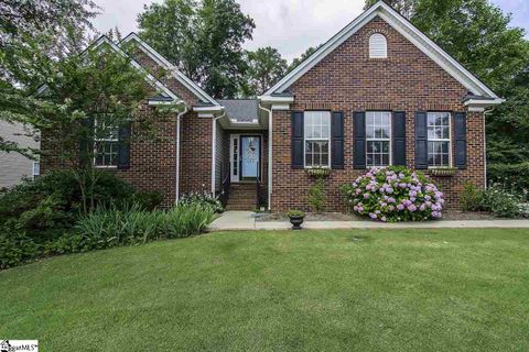 423 Scarlet Oak Drive