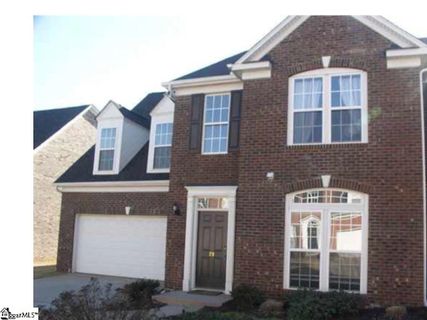 28 Everleigh Court