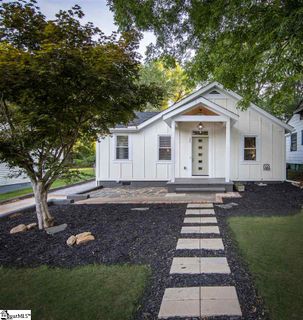26 Skyland Drive sold home in Skyland, Greenville, SC