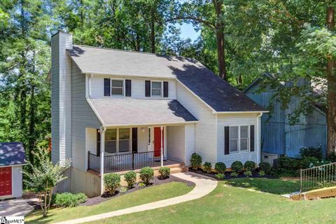 121 Bradley Boulevard