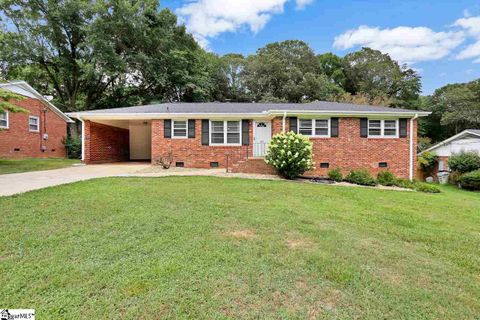 105 Trent Drive