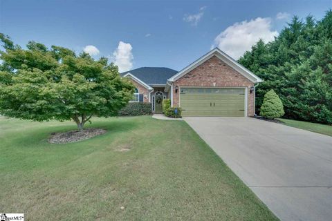 145 Lauren Woods Circle sold home in Lauren Woods, Taylors, SC